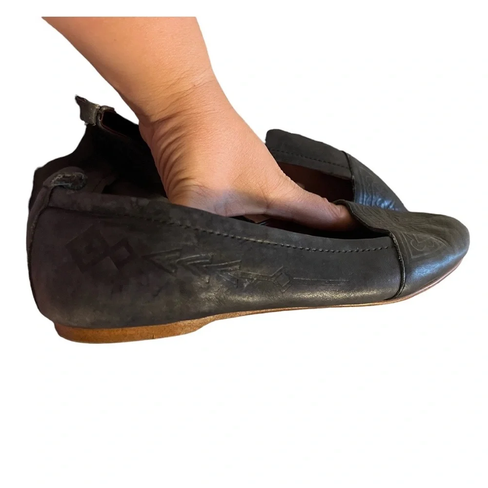 Latino Aztec Leather Flats - Picture 5 of 7